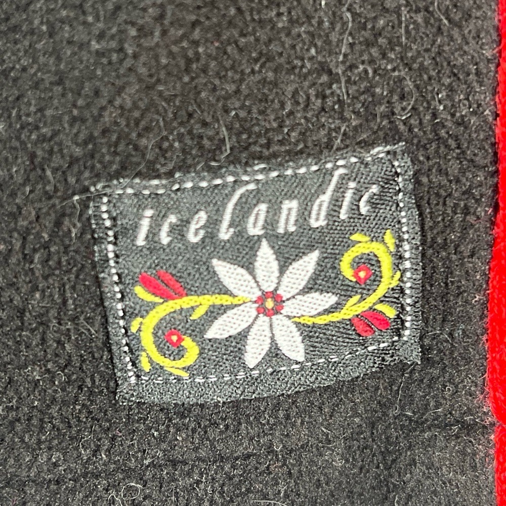 Icelandic Design Polar Fleece Vest Womens‎ XL Black Red Embroidery Nordic Scandi - Picture 3 of 9